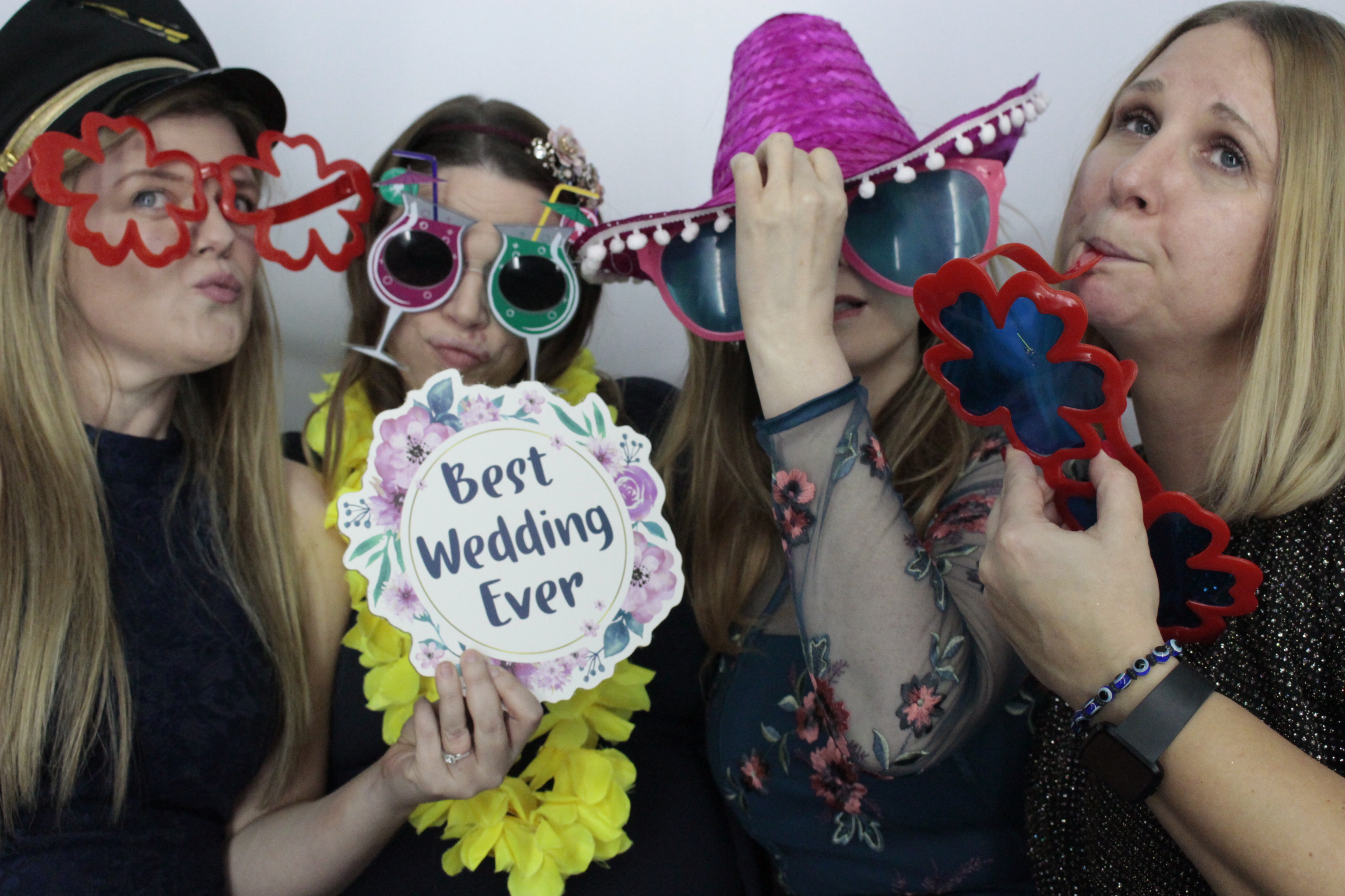 Ben & Abby’s Wedding  | View more photos from the event at gallery.myphotoboothexperience.co.uk/u/MyPhotoBoothExperienceLtd/Ben-Abby’s-Wedding